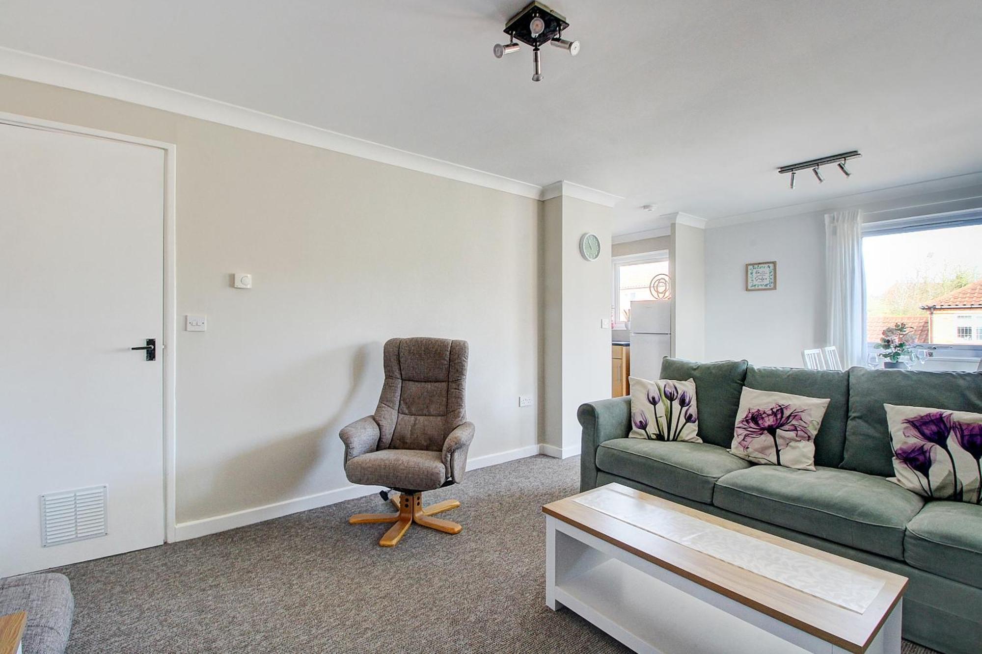 2 Minutes From Mk Central By Car- 2 Bed Apartment - 2 Free Parking Spaces- Hosted By Stayinmk Milton Keynes Exterior foto